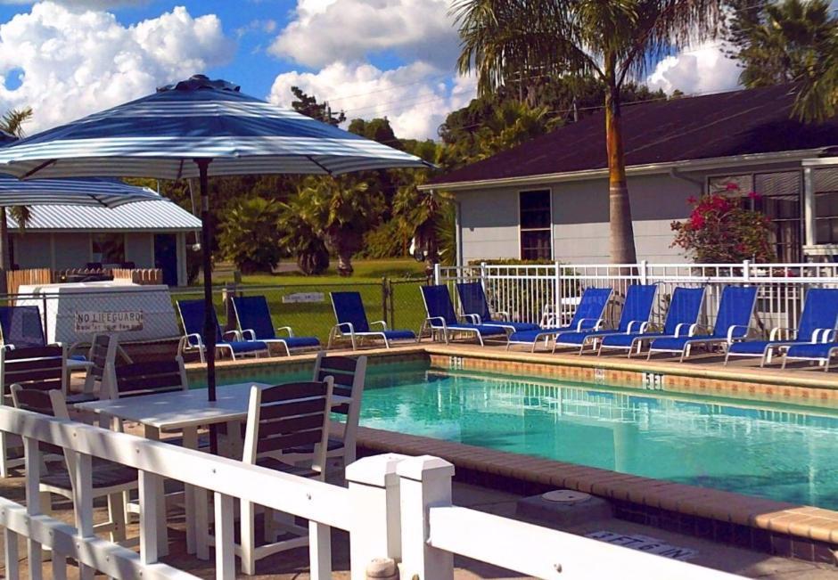 The Rivers Edge Motel LaBelle 外观 照片